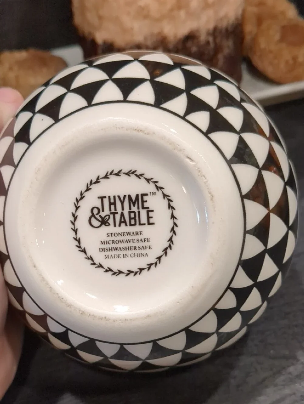 Thyme & Table Black & White Stoneware Bowls - Set of 2 Geometric Gold Rim